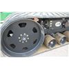 Image 12 : J& M 1501-22T 1500 bu grain cart, tracks