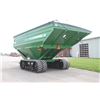 Image 8 : J& M 1501-22T 1500 bu grain cart, tracks
