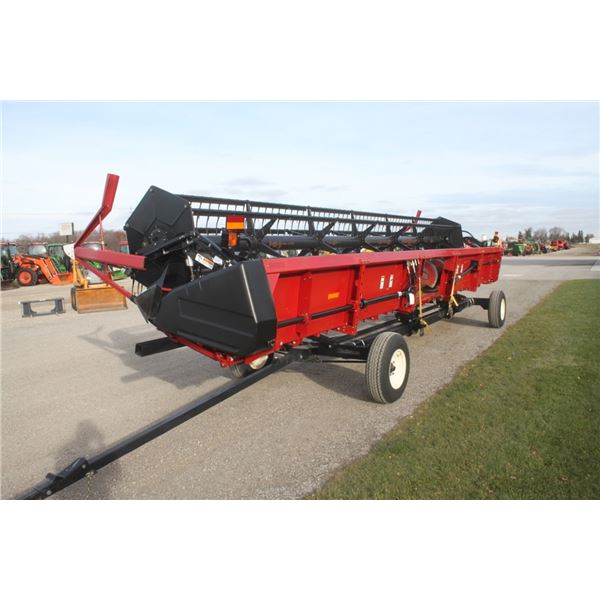 2009 CIH 1020 30' flex head, 3" knife, full finger auger