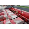 Image 9 : CIH 1063 6 row corn head, tracker drive shaft