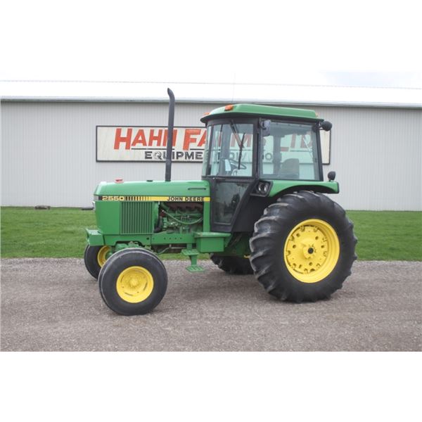 JD 2550 2wd tractor, cab, air, 3377 hours