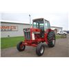Image 2 : IH 886 2wd tractor, cab, air, 3794 hours