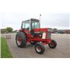 Image 4 : IH 886 2wd tractor, cab, air, 3794 hours