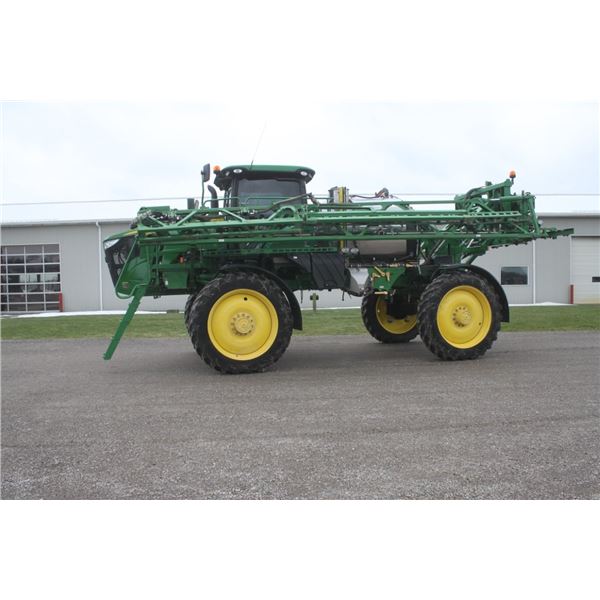 JD R4038 self-propelled sprayer, 100' boom, eductor, hi-flo pump