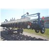 Image 8 : Kinze 3600 16/31 planter, NT coulters, KPM III monitor