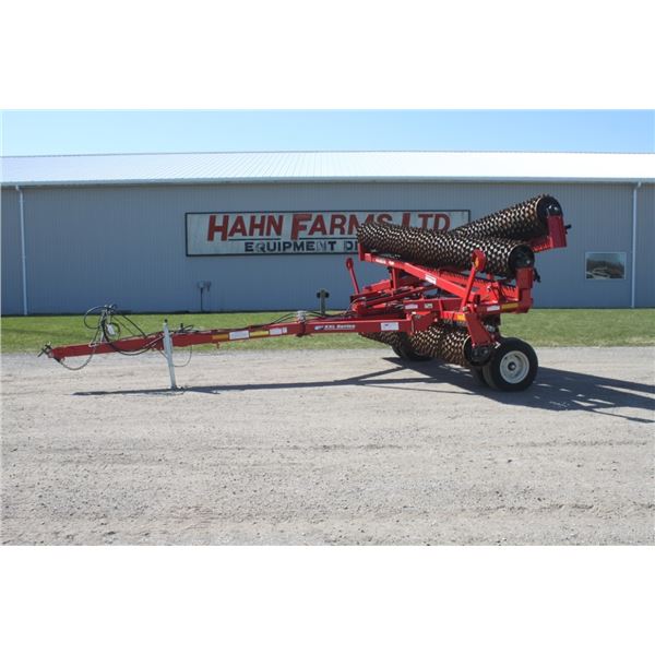 Brillion XXL44 44' X-fold packer, low acres