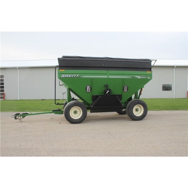 Brent 544 550 bu gravity wagon, tarp, brakes