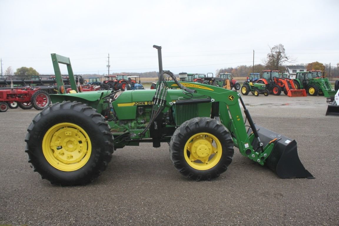 JD 2550 4wd tractor, rops, New X3 loader, 9309 hours