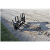 Image 2 : HLA 4200 lb pallet fork, Euro coupler