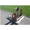 Image 4 : Forage King 2 prong bale spear, 3pth/ldr pin-on coupler