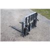Image 5 : New Challenger 4400 lbs deluxe pallet fork, 42" tines