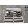 Image 1 : 1 set of tractor dual hubs