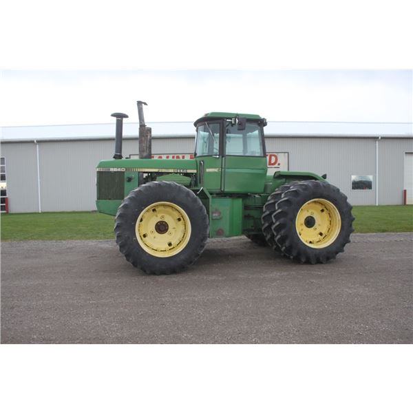 JD 8640 4wd articulating tractor, cab, air