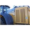 Image 9 : 2017 JD 824K II wheel loader, cab, air