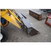 Image 16 : Ford 4600 2wd tractor, loader with attachments