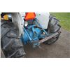 Image 9 : Ford 4600 2wd tractor, loader with attachments