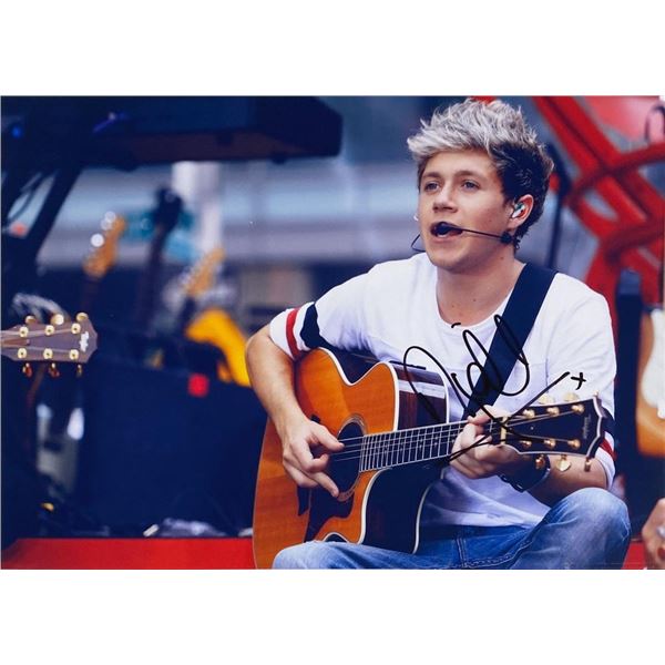 Niall Horan facsimile signed photo