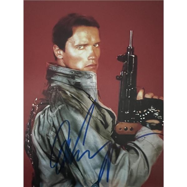 Terminator Arnold Schwarzenegger signed photo