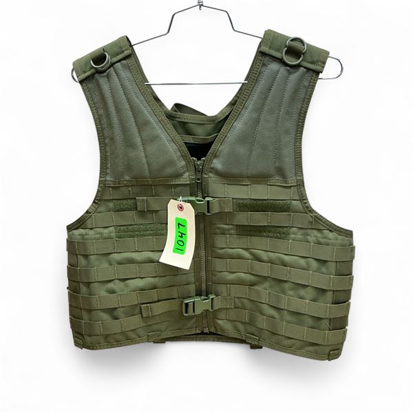 Condor Tactical Molle Vest, Looks About XL