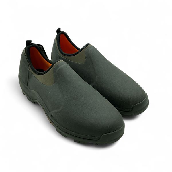 Muck SUV Hiker All Terrain Shoe, Men's Size 13.5/ 14, Women's Size 15/15.5 in Tan/ Bark