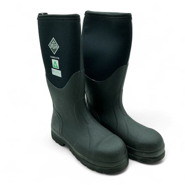 Muck Chore Grade Safety Work Boot in Men's Size 9, Women's Size 10 in Black