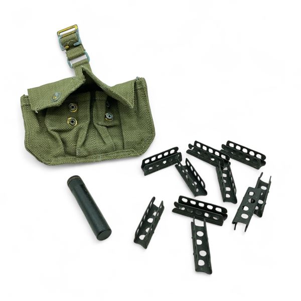 Lee Enfield Stripper Clips X 10 Qty, Oiler and Pouch