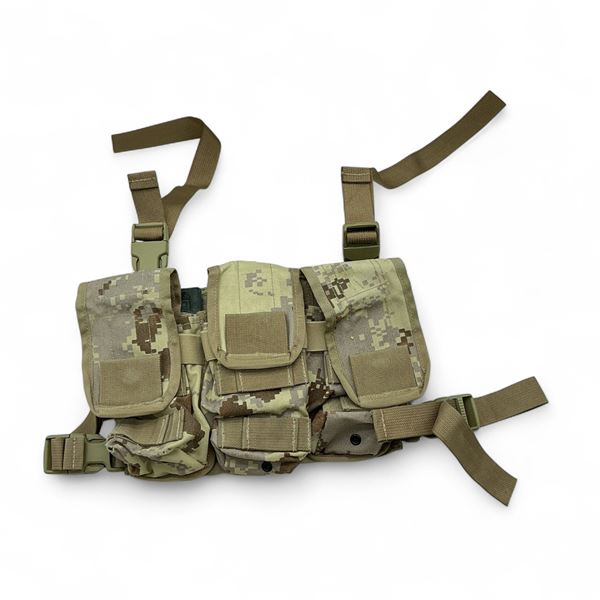 Desert Camo Tactical Vest Rifle Magazine Pouch