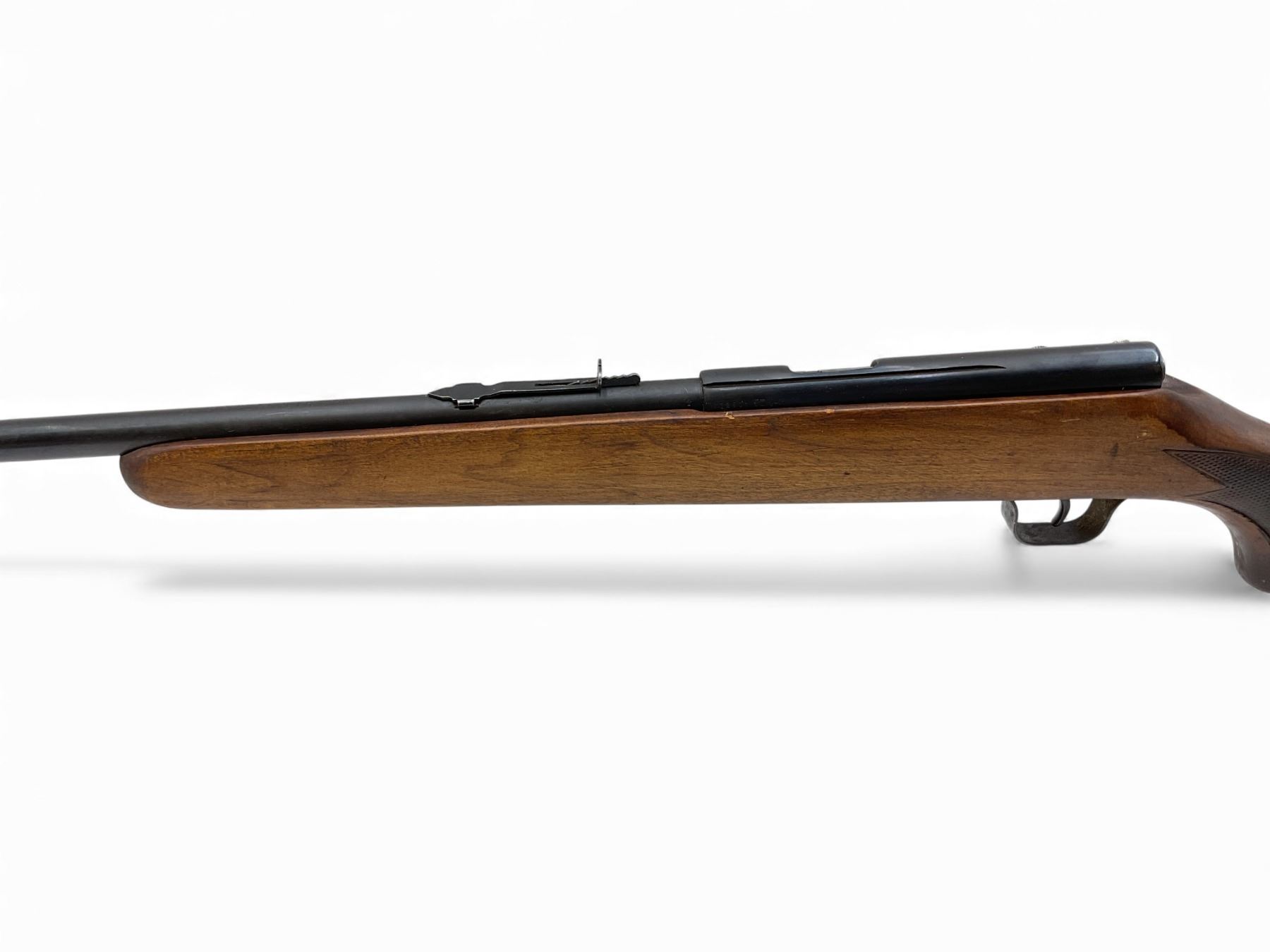 Magnifique ensemble carabine LAKEFIELD MARK II 22 LR + Lunette Magnifique ensemble carabine LAKEFIELD MARK II 22 LR + Lunette