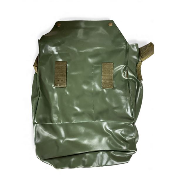 1x KOZAK 7 Czech Army M10 SHOULDER FIGHTING VINYL BAG W/ STRAPS WATERPROOF
