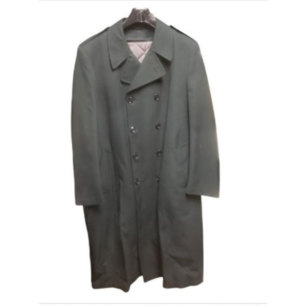 1x Canadian Forces Overcoat Dark Green Size Small 6336