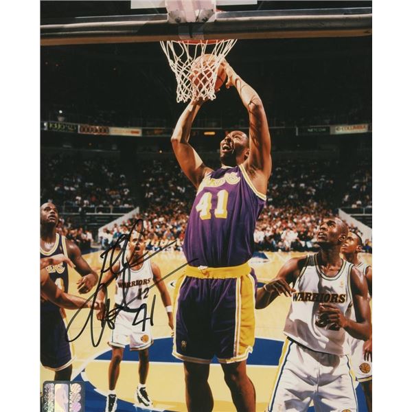 NBA Elden Campell signed photo