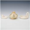 Image 2 : Weller Pottery Patricia Duck Head Vase and Swimming Duck Pin Trays