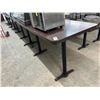 Image 1 : 8-High Bar Table - 8 X $