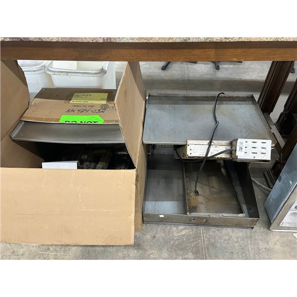 Seelye Hooded Food Warmer Work Stations - 2