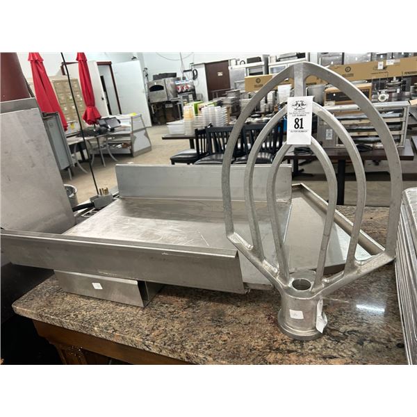 30 Qt. Mixer Paddle w/SS Attachments