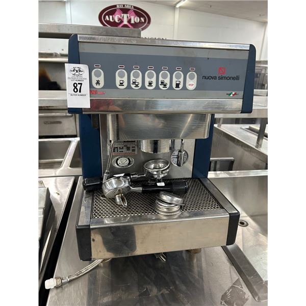 Nuova Simonelli Cappuccino Expresso Machine