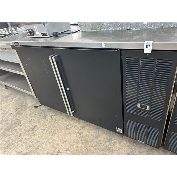 Perlick SS Worktop 5' Reach In Beer Cooler  (36 Degrees)