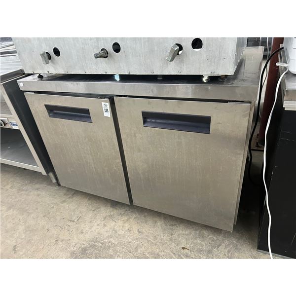 Hoshizaki  4' Rolling Ref. Worktop - Needs Caster Repair