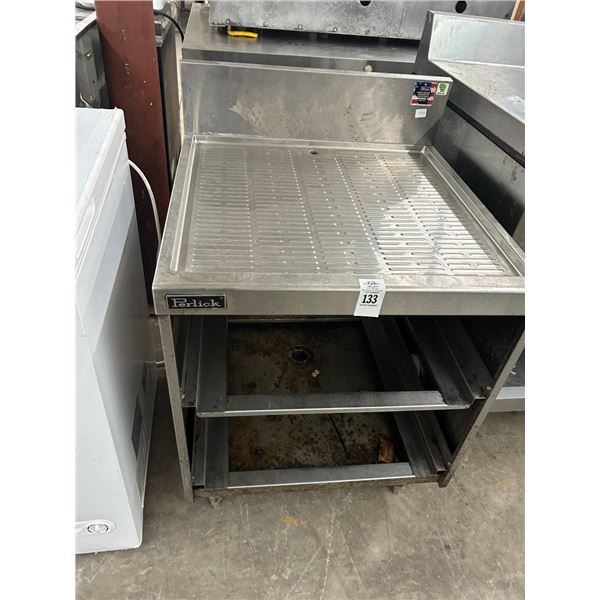 Perlick SS  20"  Backbar Green Board w/Cabinet Storage