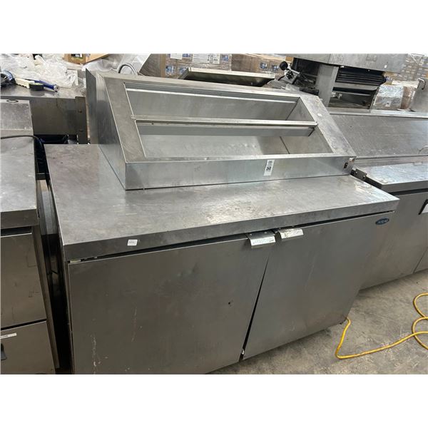 Norlake SS  5' Rolling Ref. Sandwich Prep - Gets Cold