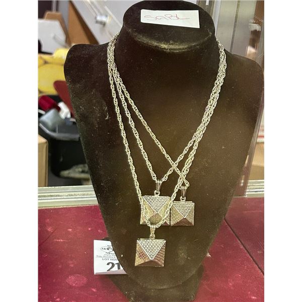 Ladie's Fashion Necklace