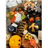Image 3 : Halloween/Holiday Décor - 2 Trays