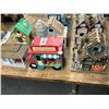 Image 2 : 10-Collector Birdhouses - 10 X $