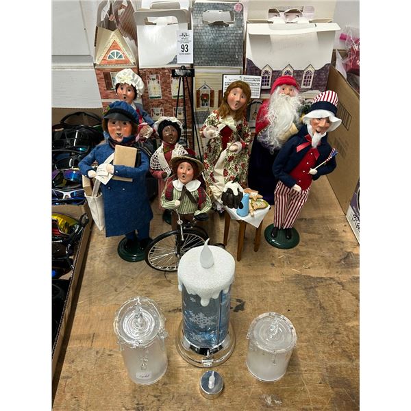 Caroler Figurines 7, Paper House Décor, Candles