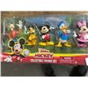 Image 3 : Mickey/Minnie Collectible Friends Set - 2