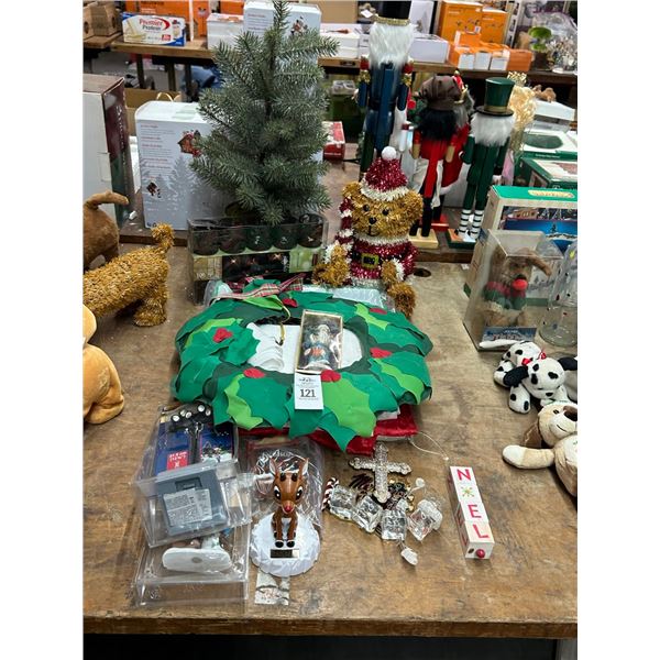 Christmas Wreath, Rudolph, Holiday Décor