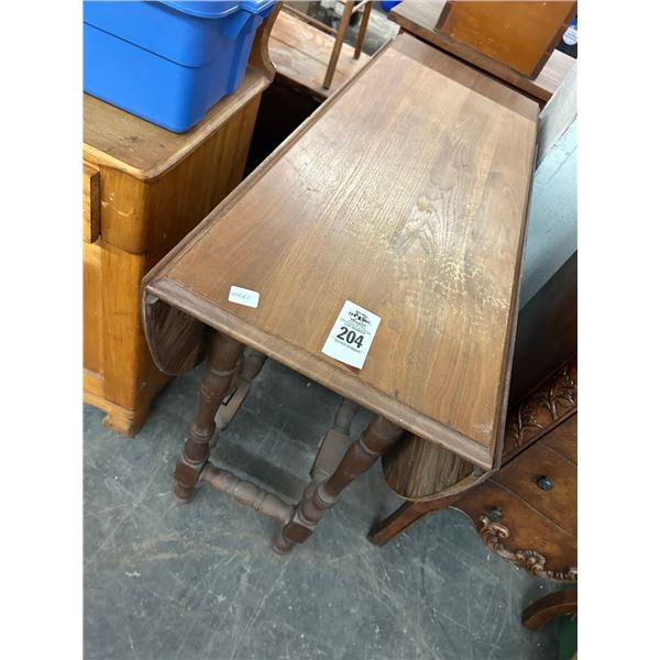Drop Leaf Gateway Table
