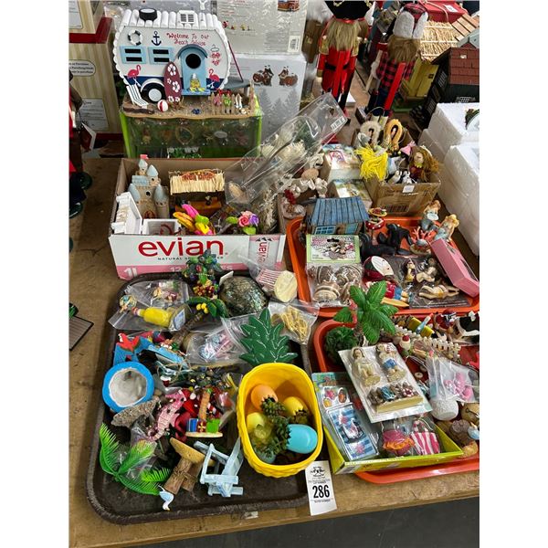 Large Lot of Asst. Figurines, Décor