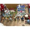 Image 1 : Hartwood Creek Houses, Wisemen Figurines, Holiday Décor