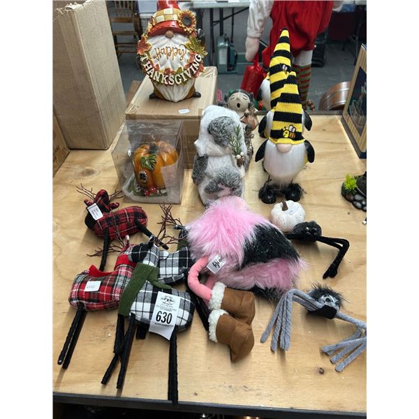 Flannel Reindeer, Thanksgiving Gnome, Pumpkin House, Décor